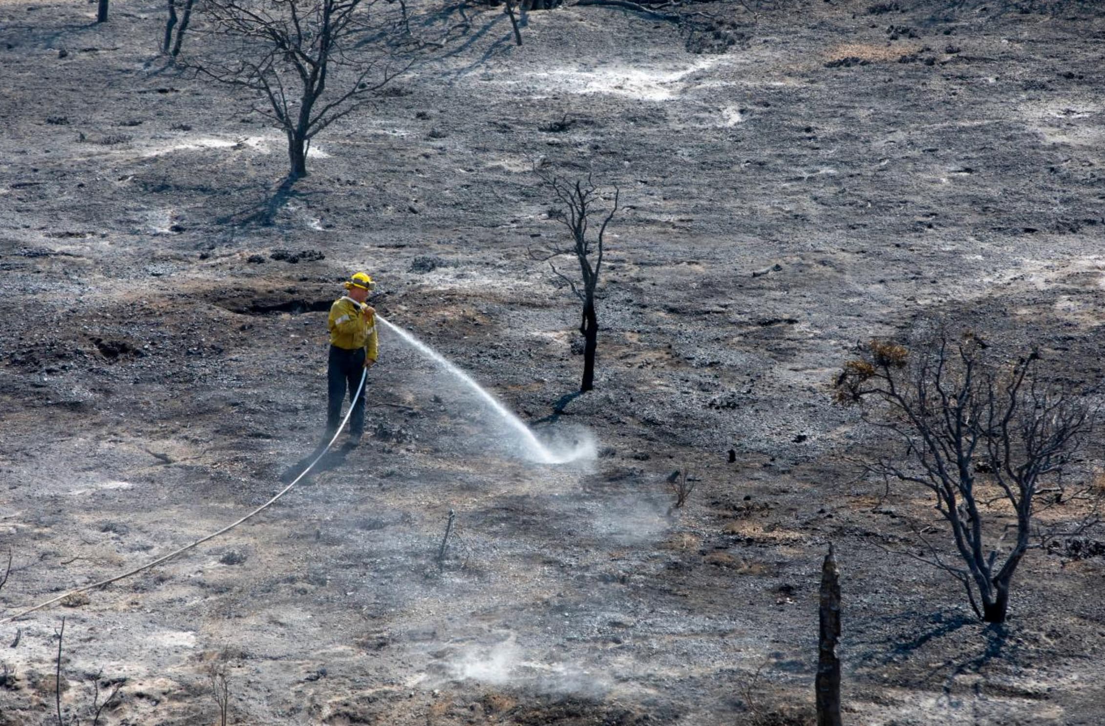 28 Disastrous Photos of the California Wildfires